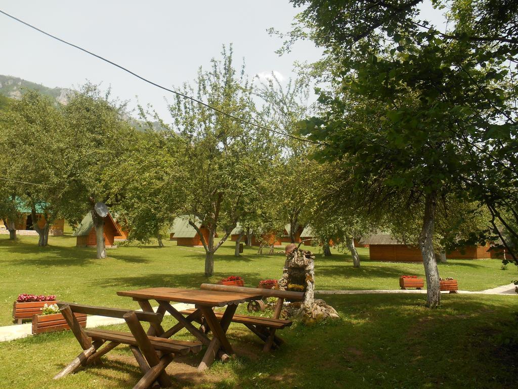 Отель Rafting Camp Tara 87 Hum Экстерьер фото
