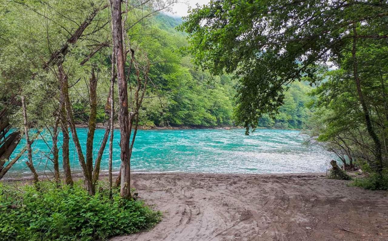 Отель Rafting Camp Tara 87 Hum Экстерьер фото